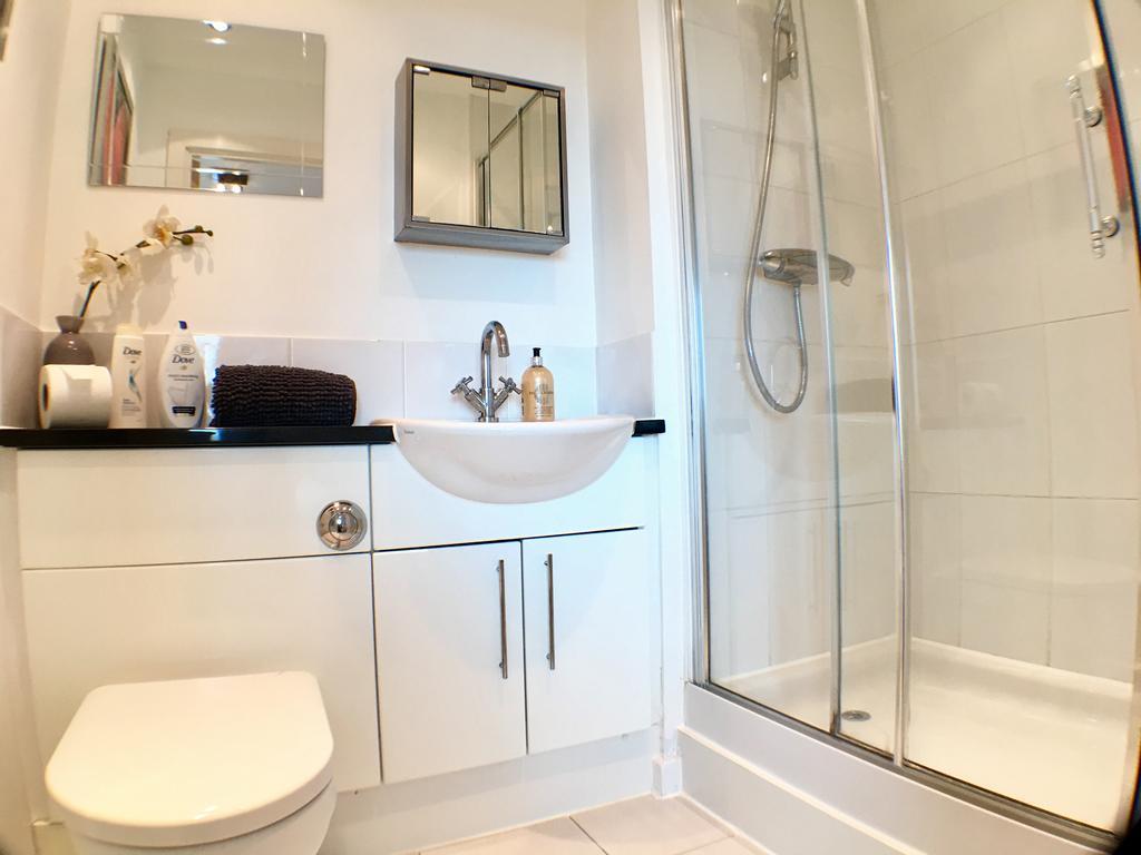 Luxurious Providence Apartment Maidenhead Exterior foto