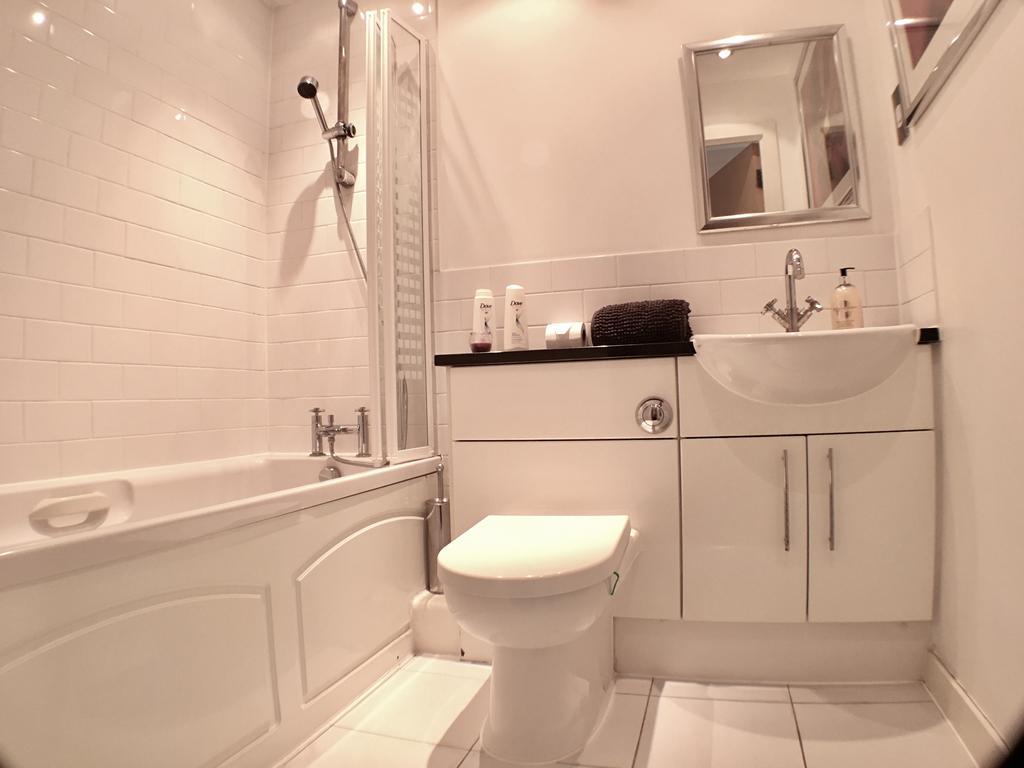Luxurious Providence Apartment Maidenhead Exterior foto